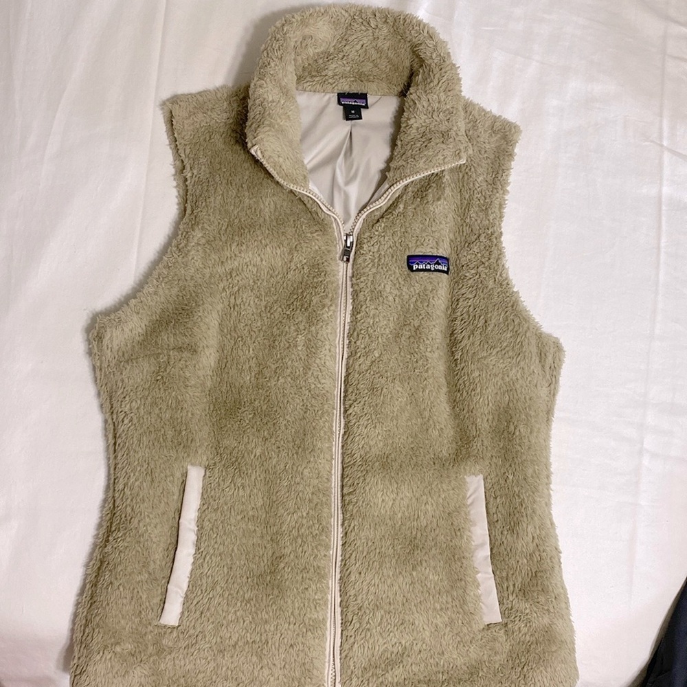 EUC Patagonia Fur Vest